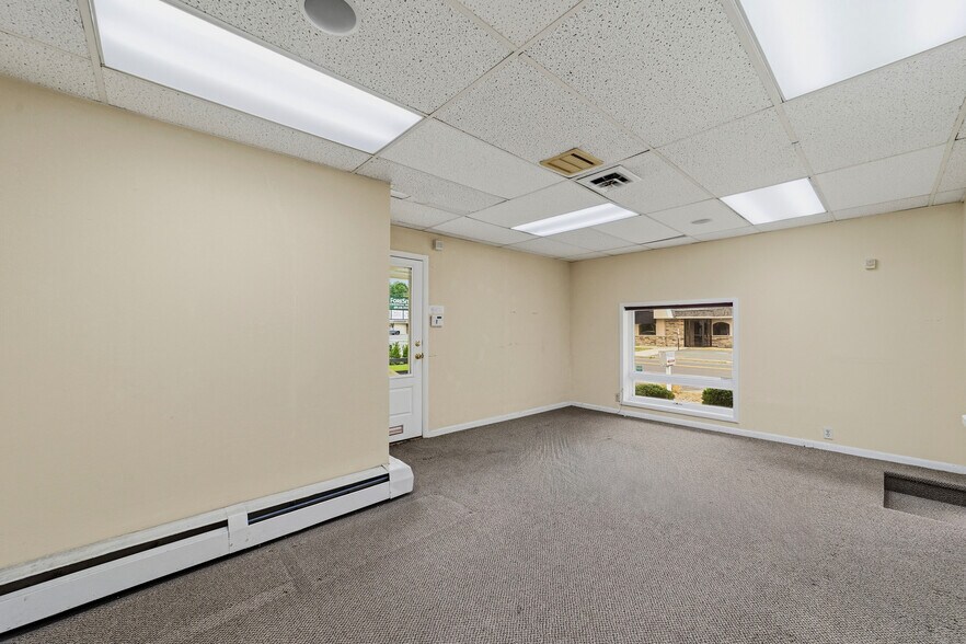 More Photos Of 2406 New Rd, Northfield Office For Sale