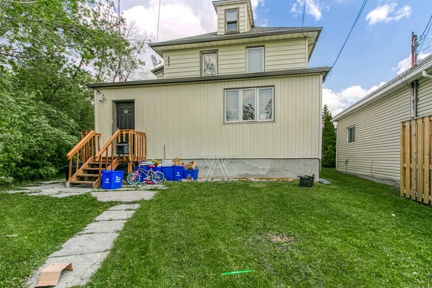 More Photos Of 354 Eva Av, Sudbury Apartments For Sale