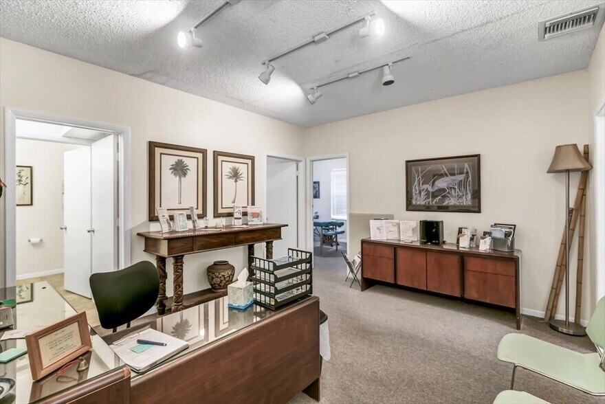 More Photos Of 12800 Indian Rocks Rd, Largo Office Residential For Sale