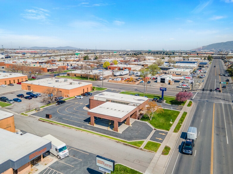 More Photos Of 2714 S 300 W, Salt Lake City Bank For Sale