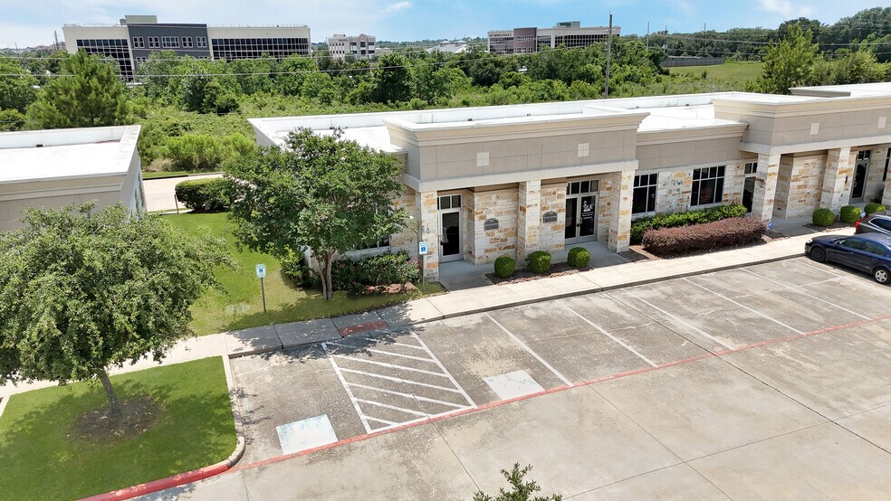 More Photos Of 440 Cobia Dr, Katy Office Residential For Sale