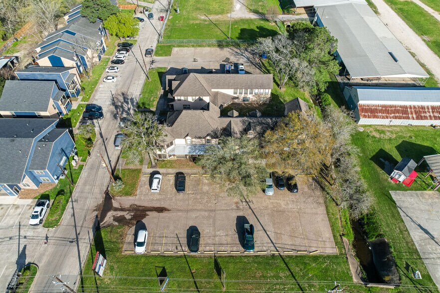 More Photos Of 15010 FM-2100, Crosby Loft Creative Space For Sale