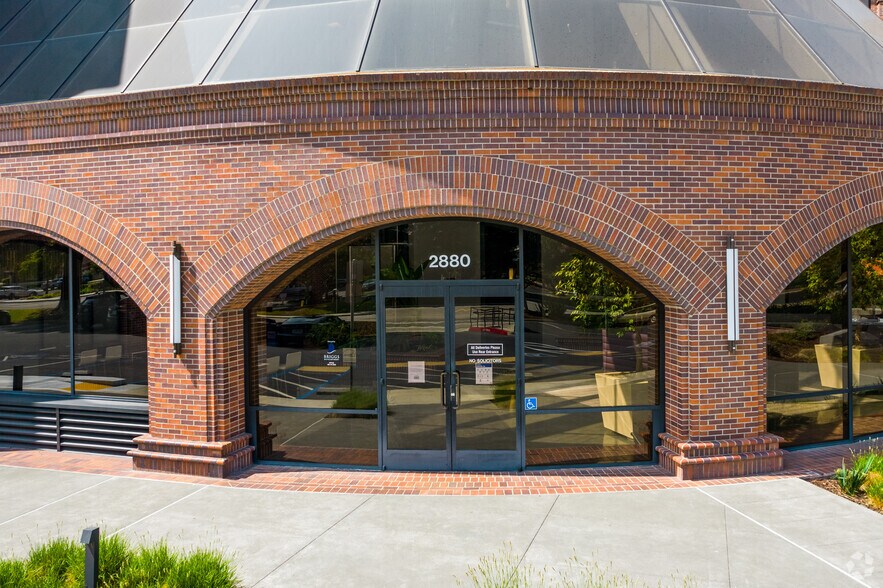 More Photos Of 2880 Lakeside Dr, Santa Clara Office For Lease