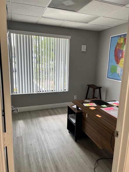 More Photos Of 449 NW 35th St, Boca Raton Loft Creative Space For Lease