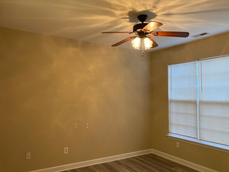 More Photos Of , Raleigh Multifamily For Sale