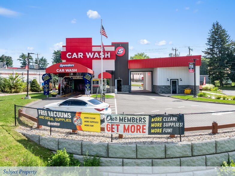 More Photos Of 16 Maplewood Ave, Bloomfield Carwash For Sale