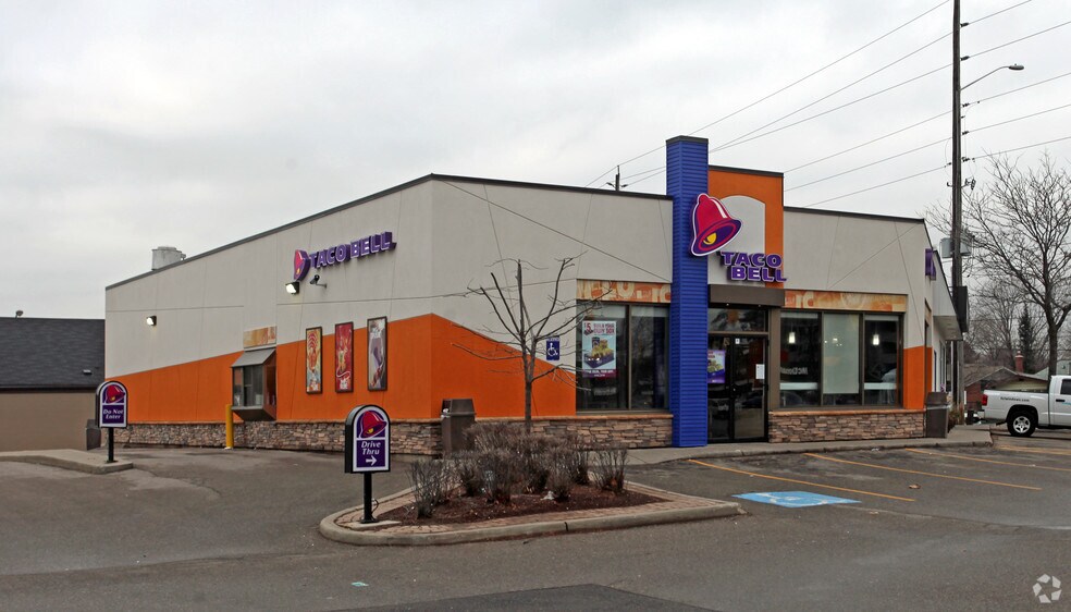 More Photos Of , Oshawa General Retail For Sale
