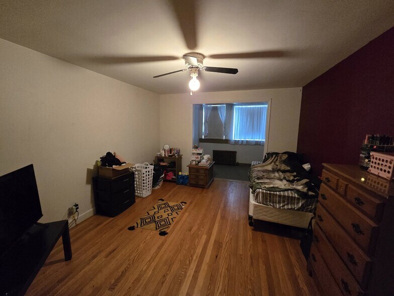 More Photos Of 547-549 E Mahoning St, Punxsutawney Storefront Retail Residential For Sale