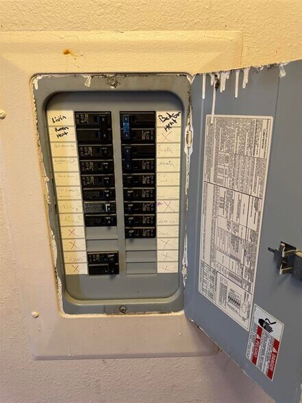 More Photos Of 600 Main St, Linden Apartments For Sale