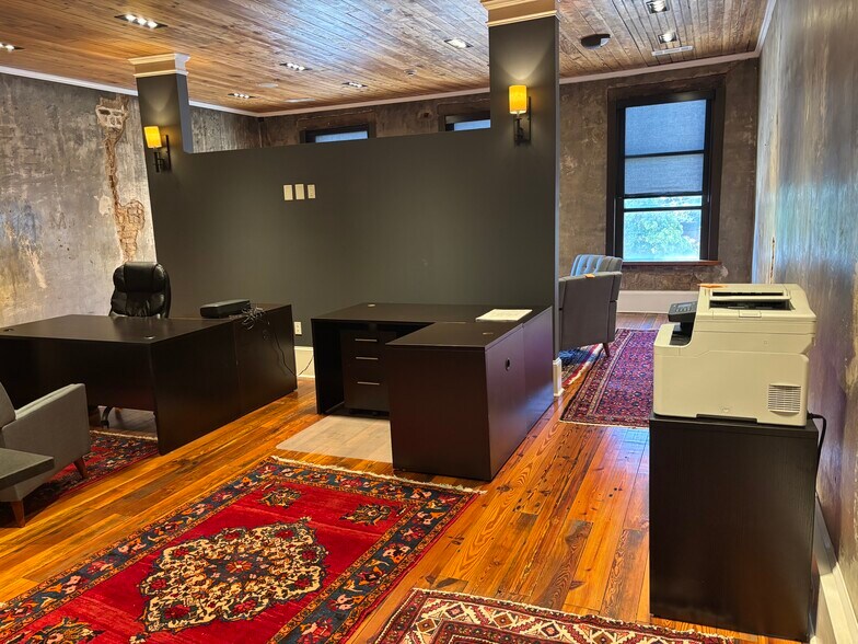 More Photos Of 14A E Candler st, Winder Flex For Lease