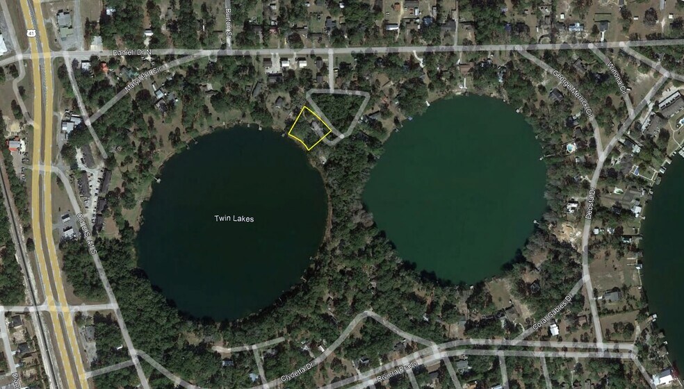 More Photos Of 5474 Worthington Triangle, Lake Park Religious Facility For Sale