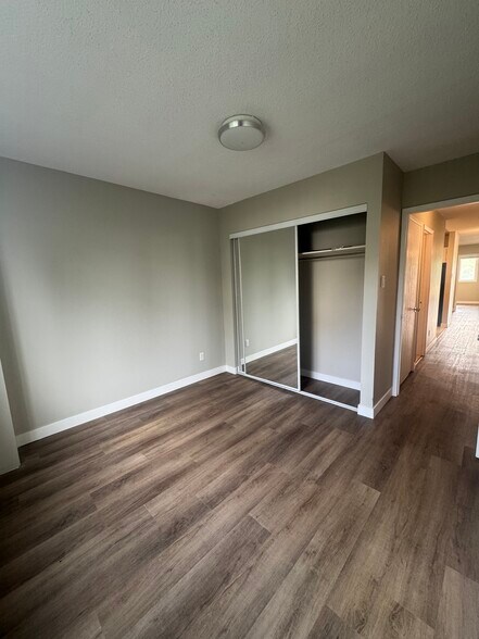 More Photos Of 5004A 50 St, Beaumont General Retail For Lease