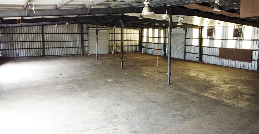 More Photos Of 3000 Main St, Baker Warehouse For Lease