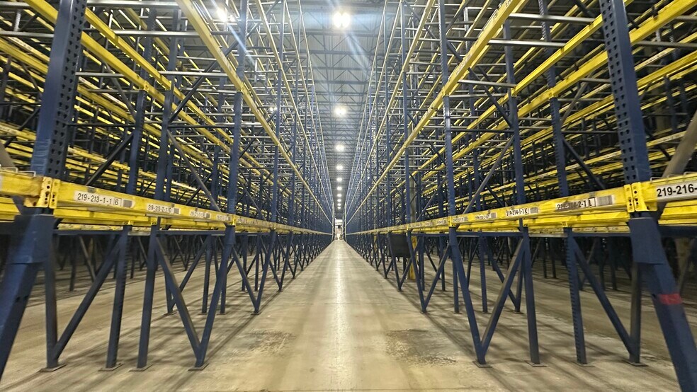 More Photos Of 50 Rausch Creek Rd, Tremont Distribution For Lease