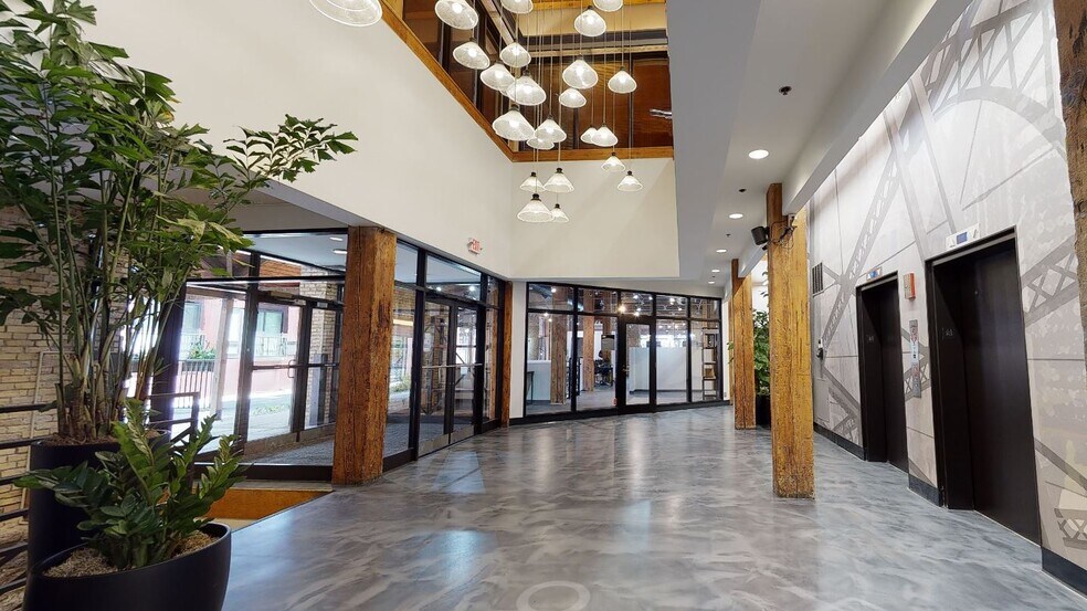 More Photos Of 333 N Washington Ave, Minneapolis Loft Creative Space For Lease