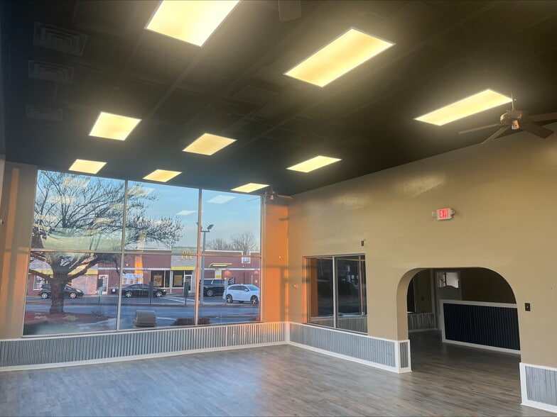 More Photos Of 5705 Inman Rd, Greensboro Freestanding For Lease