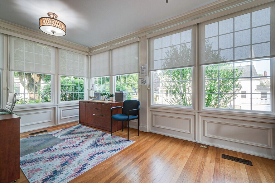 More Photos Of 8 Church St, Westborough Office Residential For Lease