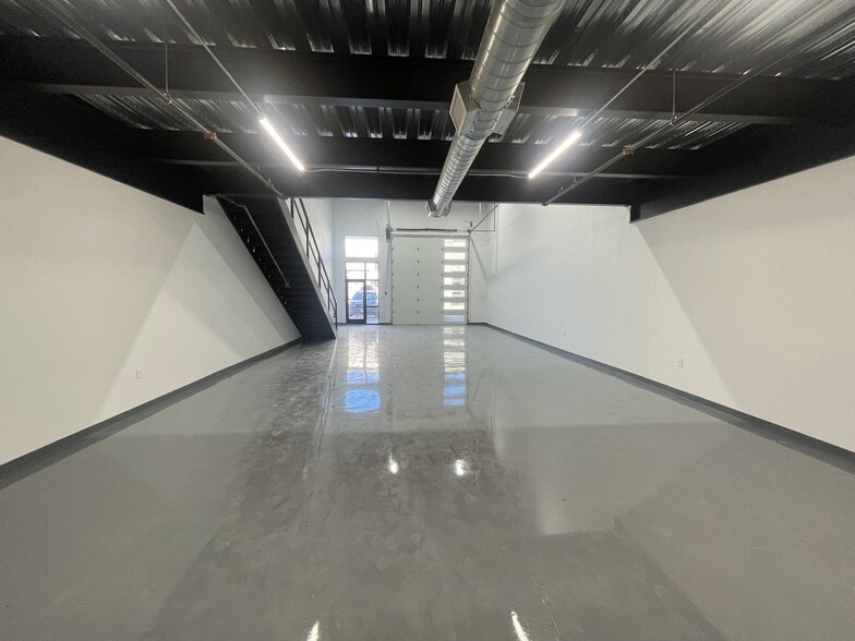 More Photos Of 2601 TX-121, Lewisville Light Distribution For Sale