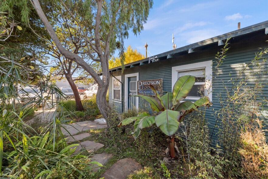 More Photos Of 1931 Beach Rd, Watsonville Industrial For Sale