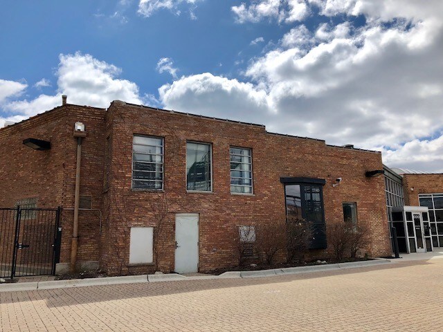 More Photos Of 1000 N North Branch St, Chicago Office For Lease