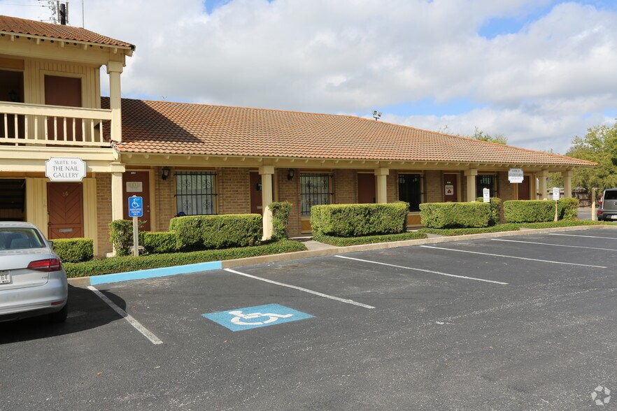 More Photos Of 2379 NE Loop 410, San Antonio Medical For Sale