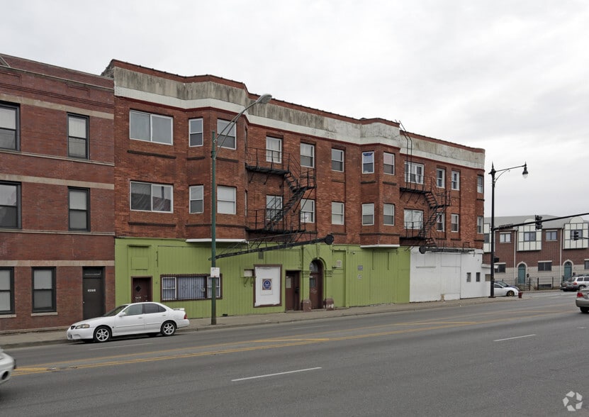 More Photos Of 3473-3481 S Archer Ave, Chicago Apartments For Lease