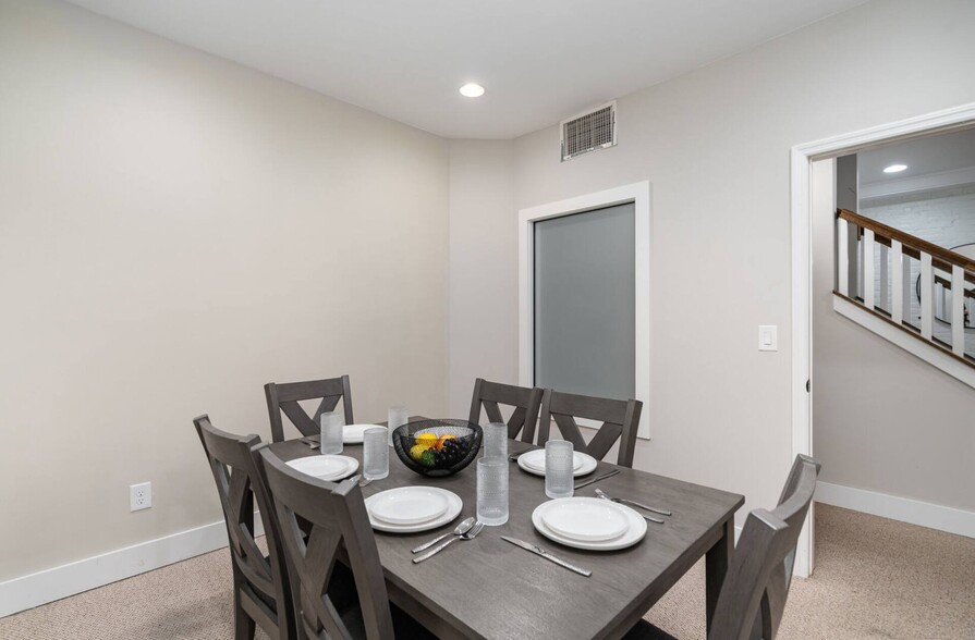 More Photos Of 513 3rd Ave S, Nashville Office For Sale