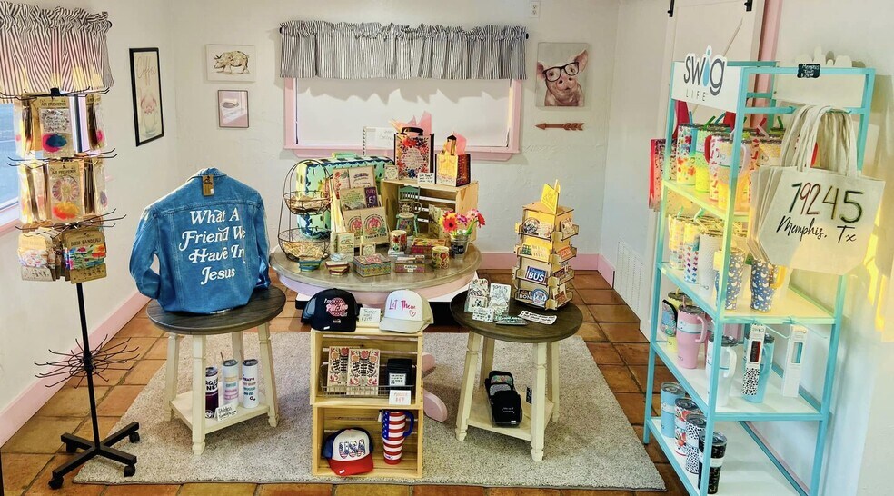 More Photos Of 317 N Boykin Dr, Memphis General Retail For Sale