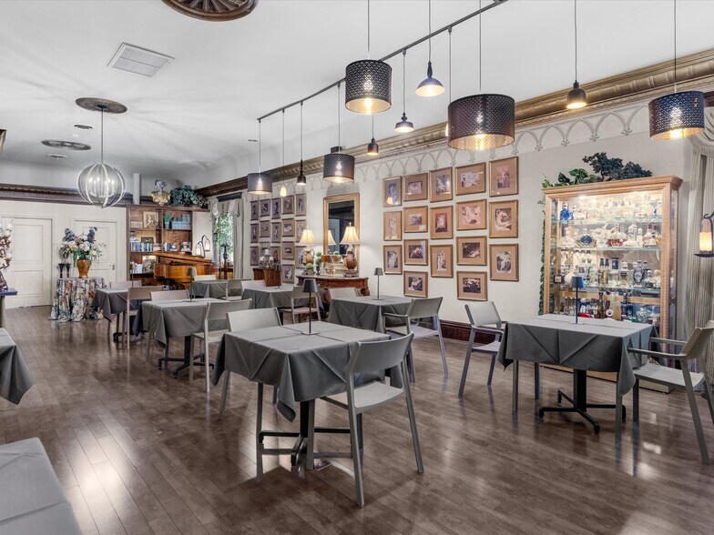 More Photos Of 9 Park St, Chatham Storefront For Sale