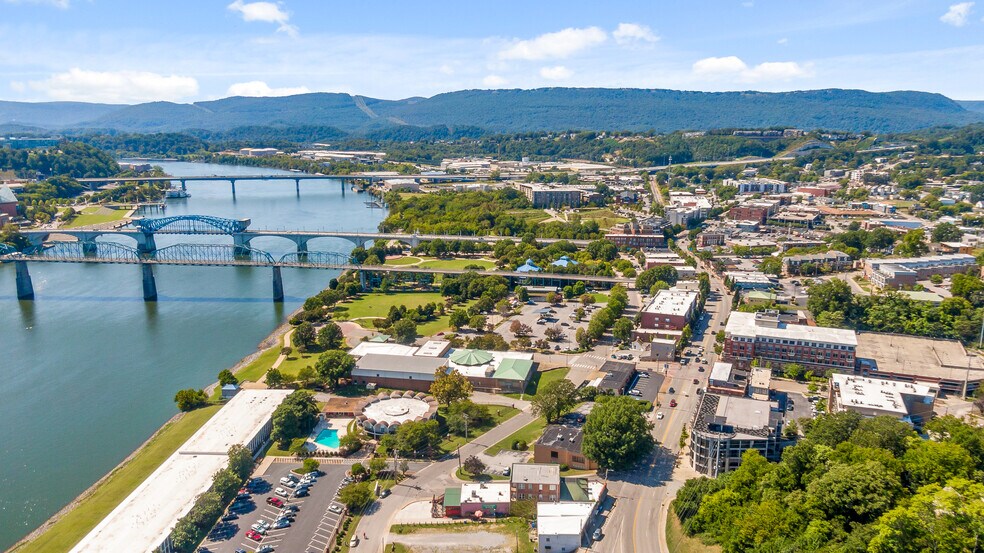 More Photos Of 442 Cherokee Blvd, Chattanooga Land For Sale
