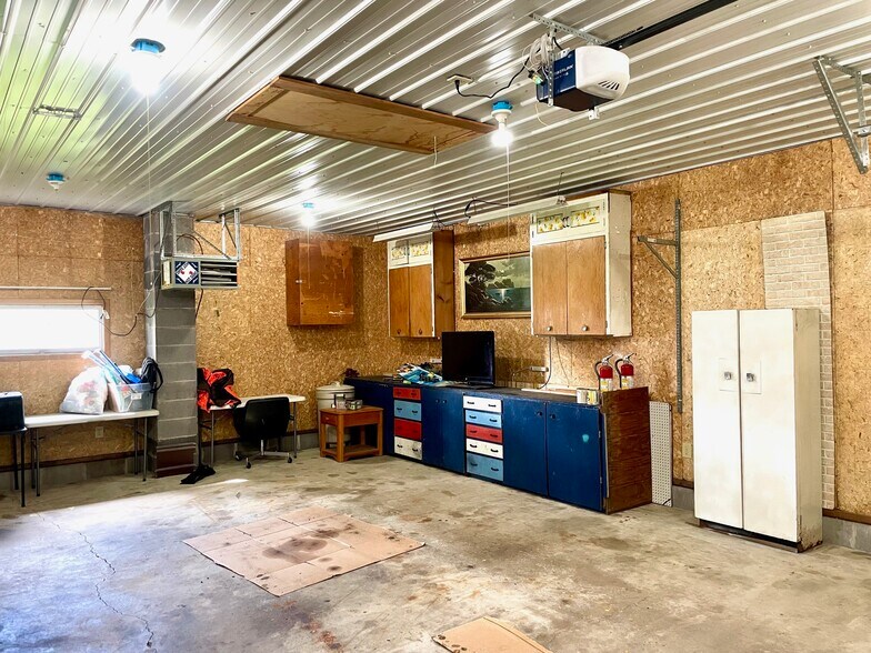 More Photos Of 2003 Broadway St S, Menomonie Storefront Retail Residential For Sale