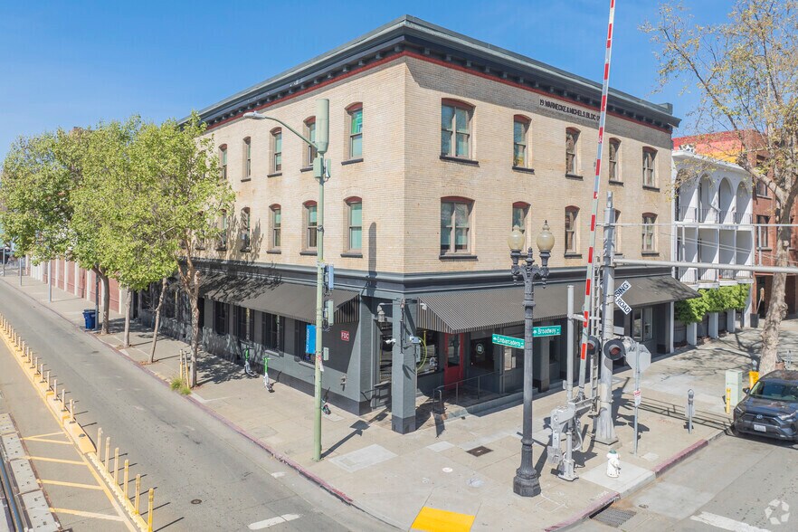 Primary Photo Of 101 Broadway, Oakland Office For Lease