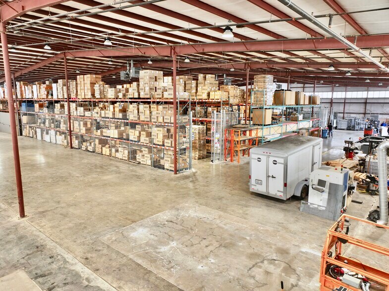 More Photos Of 492 Industrial Dr, Mount Juliet Warehouse For Lease