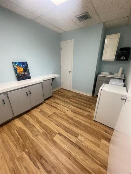 More Photos Of 333 School St, Pawtucket Medical For Sale