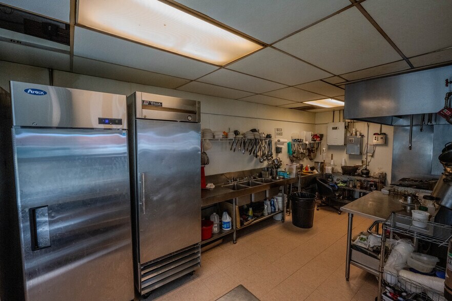 More Photos Of 1301 9th St, Greeley General Retail For Sale