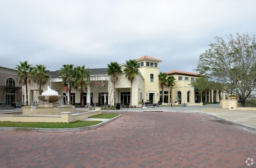 More Photos Of 7647 New Broad St, Orlando Unknown For Lease