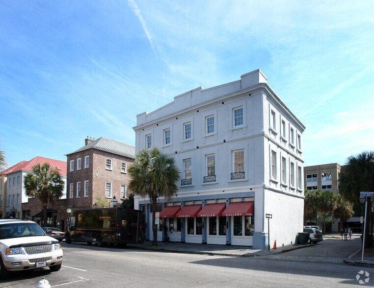 More Photos Of 180 E Bay St, Charleston Office For Lease