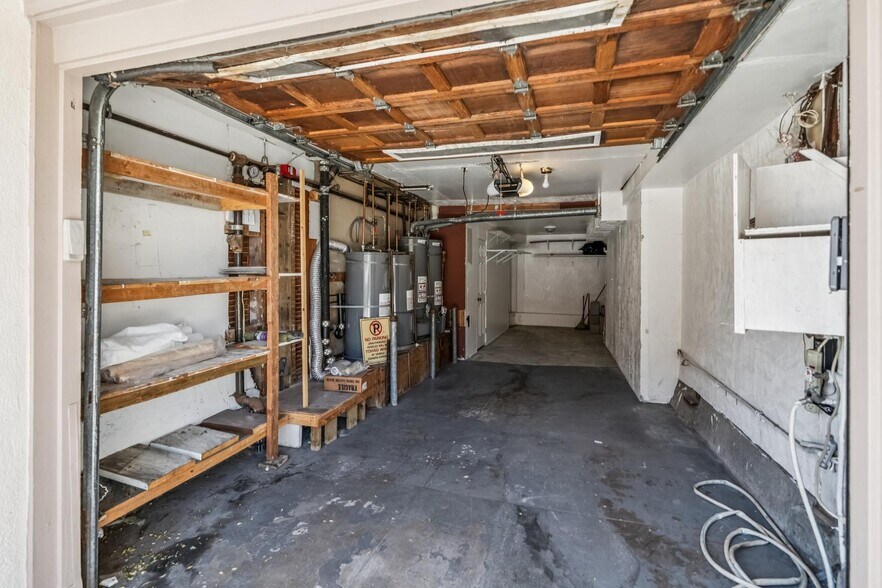 More Photos Of 812 Taraval St, San Francisco Multifamily For Sale