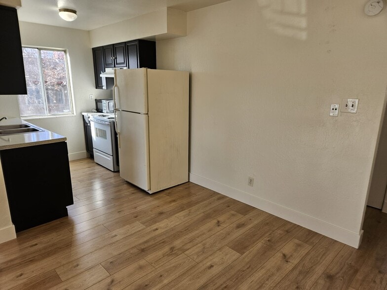 More Photos Of 1385 W 6th St, Reno Apartments For Sale