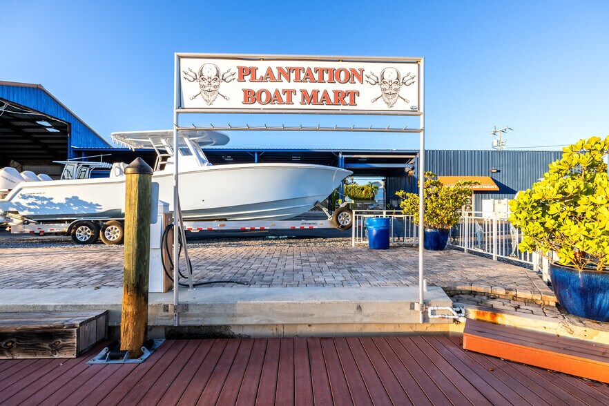 More Photos Of 90400 Overseas Hwy, Tavernier Marina For Sale