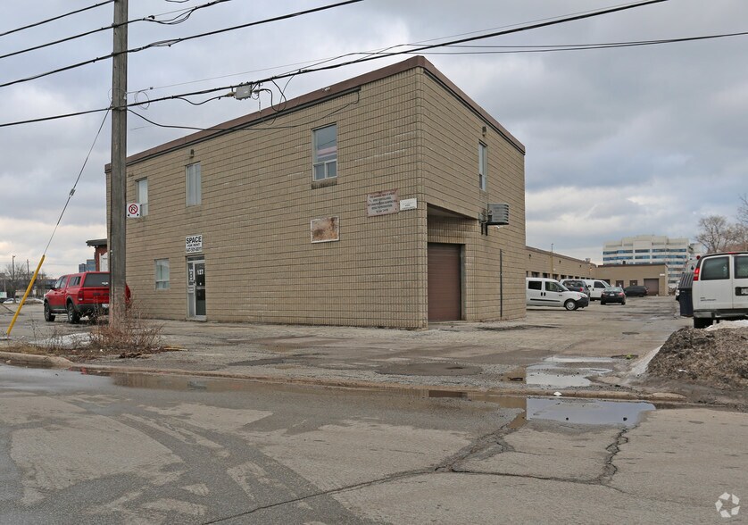 More Photos Of 127 Manville Rd, Toronto Flex For Lease