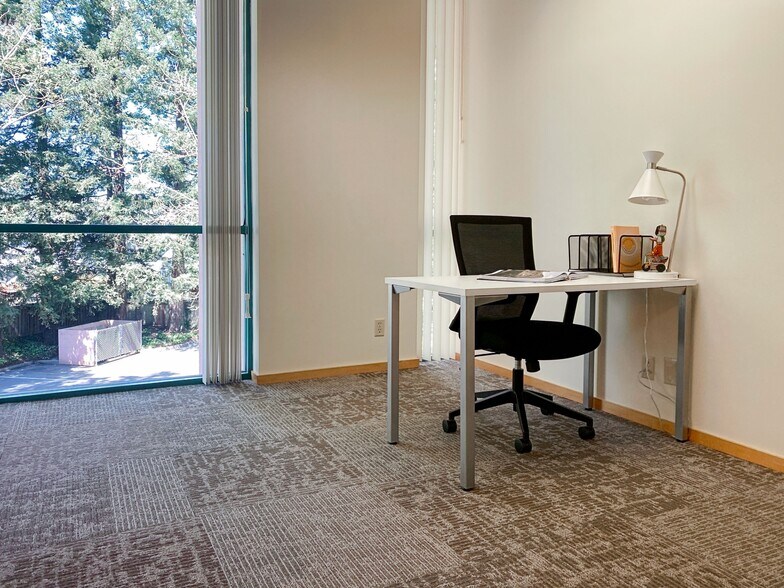 More Photos Of 1421 Guerneville Rd, Santa Rosa Coworking Space
