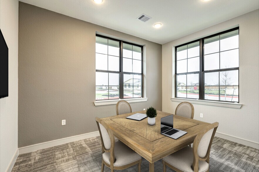 More Photos Of 10242 Greenhouse Rd, Cypress Office For Lease