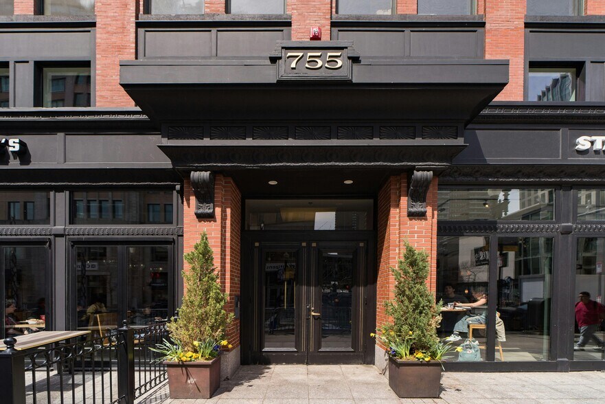 More Photos Of 755 Boylston, Boston Apartments For Lease