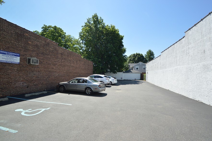 More Photos Of 248-36 Jericho Tpke, Bellerose Village Medical For Sale