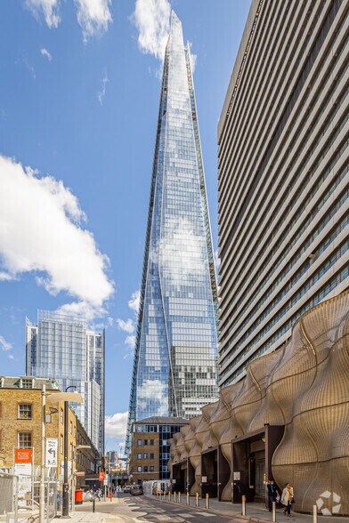More Photos Of 32 London Bridge St, London Office For Lease