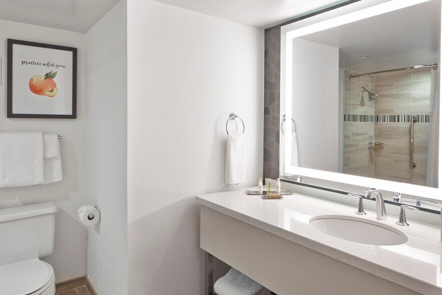 More Photos Of 4386 Chamblee Dunwoody Rd, Atlanta Hotel For Sale