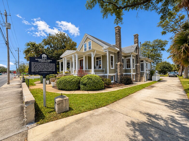 Primary Photo Of 107 W Gregory St, Pensacola Office Residential For Lease