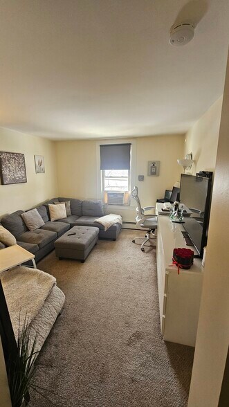 More Photos Of 79 Wessington Ave, Garfield Apartments For Sale