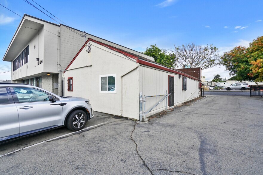 More Photos Of 2811 Castro Valley Blvd, Castro Valley Office Residential For Sale